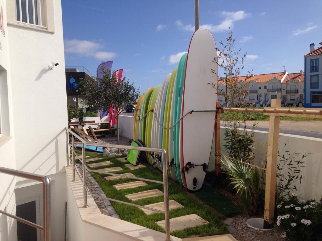 Alex Surf Hostel Baleal Exterior foto